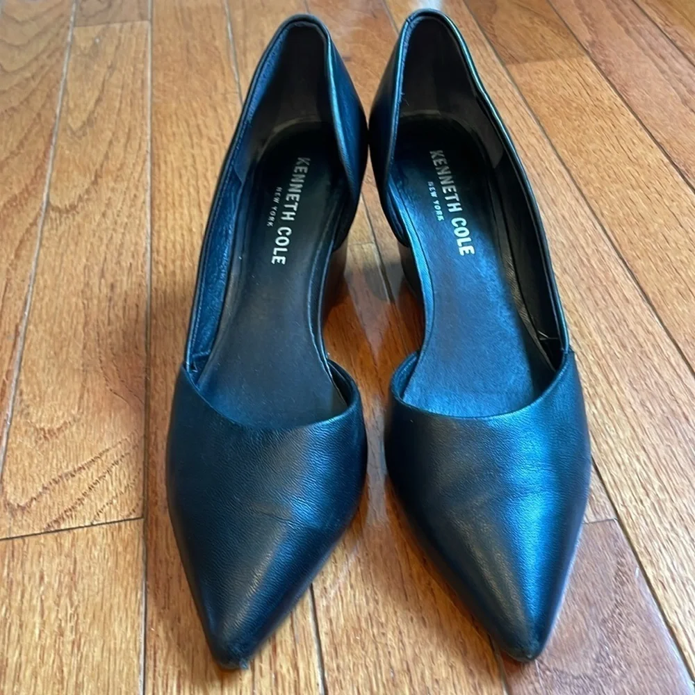 Kenneth Cole New York preowned inch